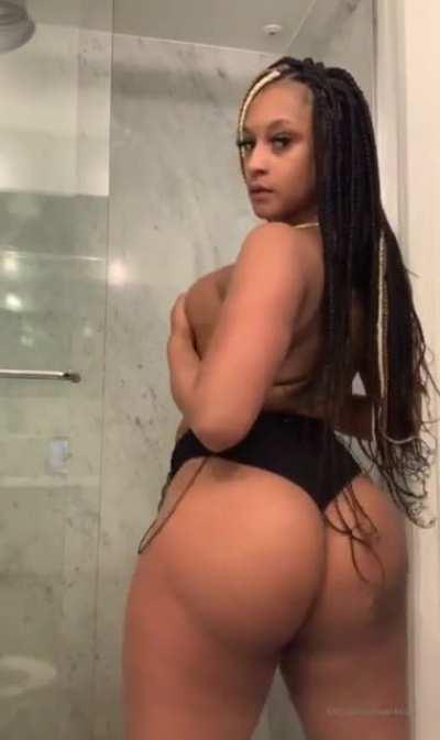 Clapping One Piece Twerksum