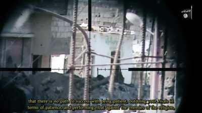 ISIS snipers targeting Syrian soldiers in deir ez zour city