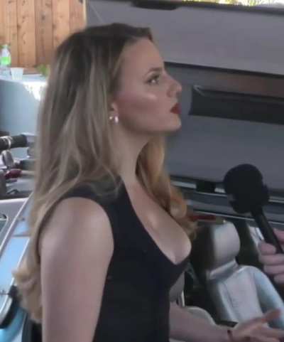 Dafne being interviewed at the 52nd Annual Saturn Awards, 2/2/25
