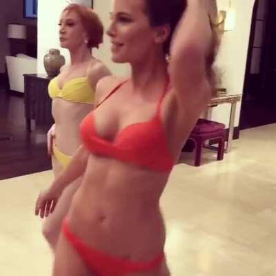 Bikinis, heels and a Cat fighting...