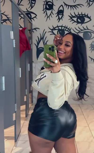 Kaleem sexi chubby bby