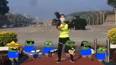 r/redscarepod vibin to the new adam curtis episode