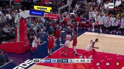 [Highlight] Yuta with the steal and the score.