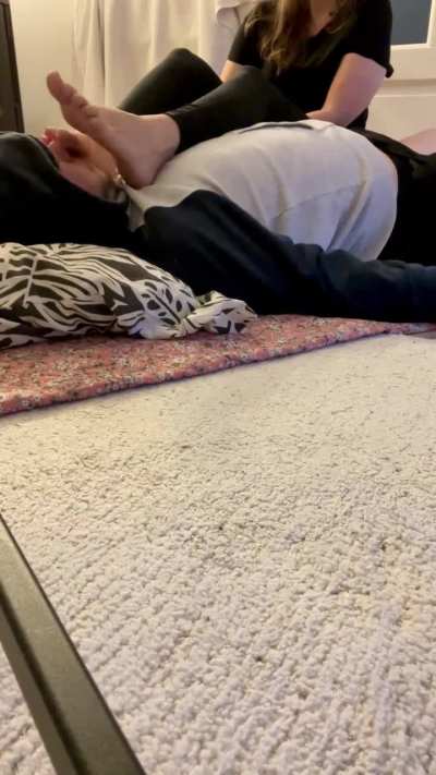 Post workout feet are his favourite feet😛