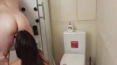 Blowjob in the back of his ass