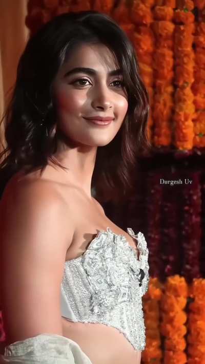 Hottest brown girl of Bollywood - Pooja Hedge