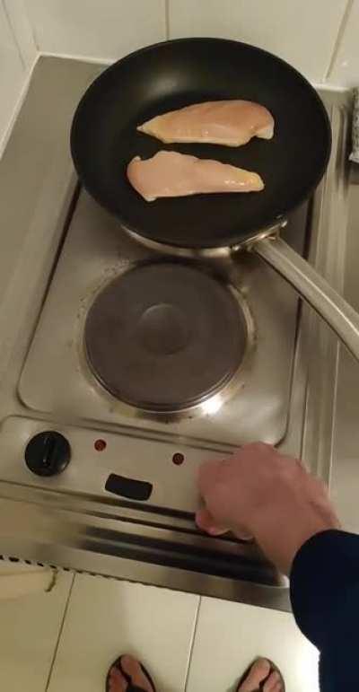 My cooker is somehow making a short circuit