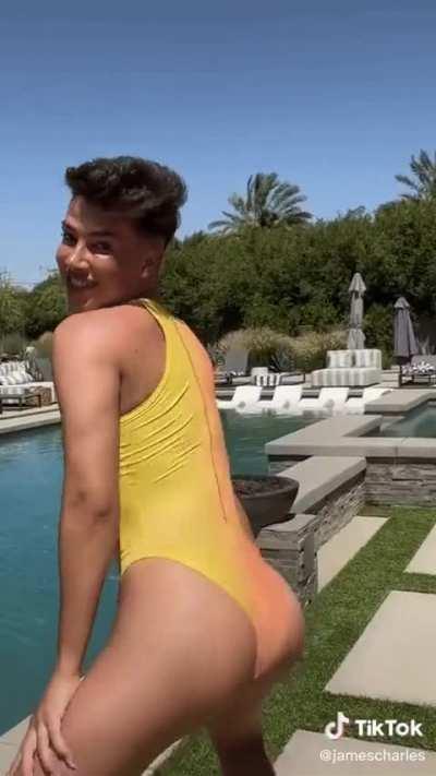 I wish he did this on my lap