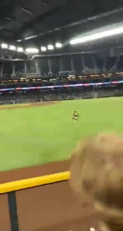 [Highlight] Fernando Tatis Jr. is asked to provide an opinion on an age-old question