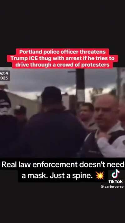 Portland Cop Confronts ICE Employee: Threatens Arrest After Attempt to Drive Through Protest Crowd, ICE Worker Dismisses Safety Concerns, Says ‘Not Many Protesters, It Won’t Be Messy