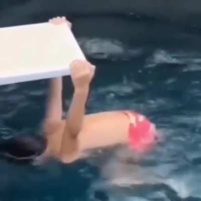 He is his own enemy🤦