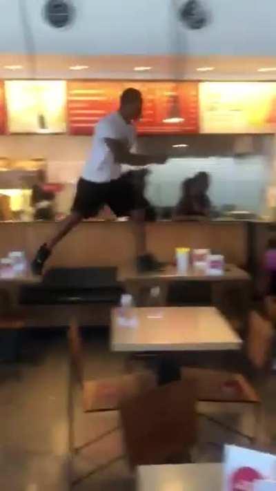 No stream today weedy caught Bruce 🤕