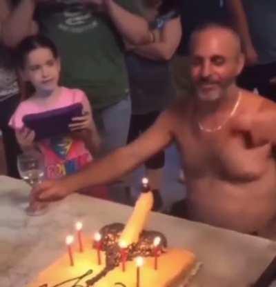 nigga the kid rlly recorded this shi😭