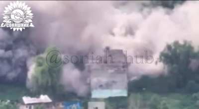 An aircraft of the Armed Forces of Ukraine carried out an airstrike using a guided French AASM HAMMER aerial bomb on the location of Russian soldiers in the Kursk region. May 2025.