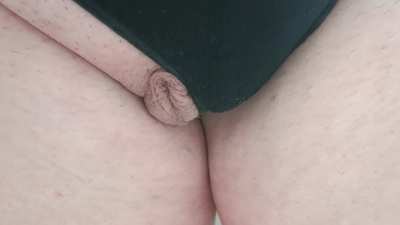 Delicious 😋 thick clitty lips need licking 👅👅