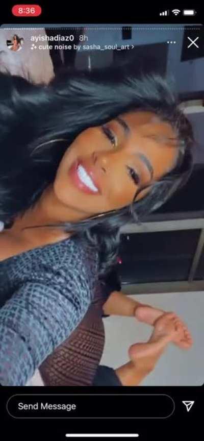 Highlights from her stories last night 1/8/22