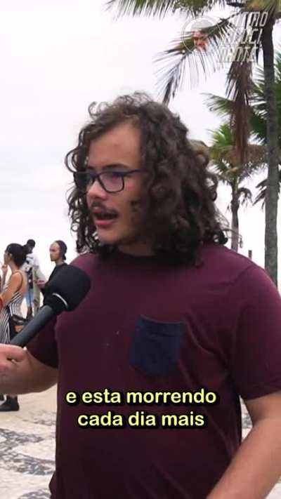 Hoje é o dia da Marcha da Maconha, onde em várias cidades é permitido o direito de se manifestar em prol da legalização da planta. Você é contra ou q favor?