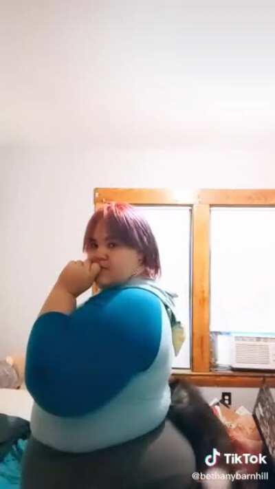 Tiktok is a gold mine for cringe content