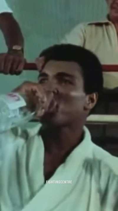 How ksi thought he looks like in that interview 