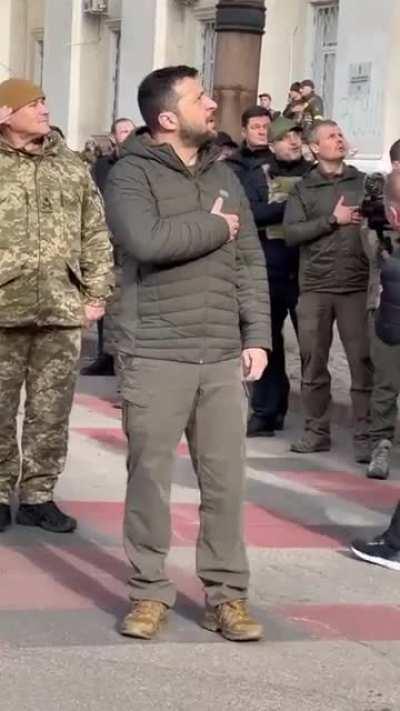 Zelenskyy officially raised the flag with his people and army in Kherson