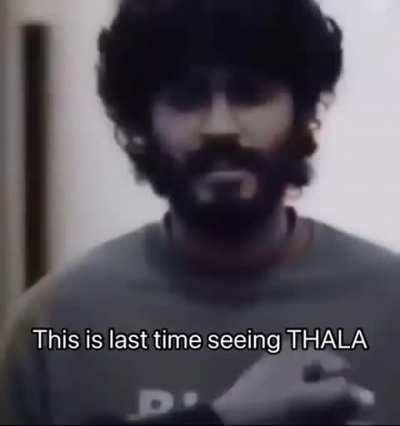 Title ke dost ne meme banaya hai 