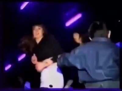 Düğünümde istek şarkımı çaldırmayı başarmışımdır: