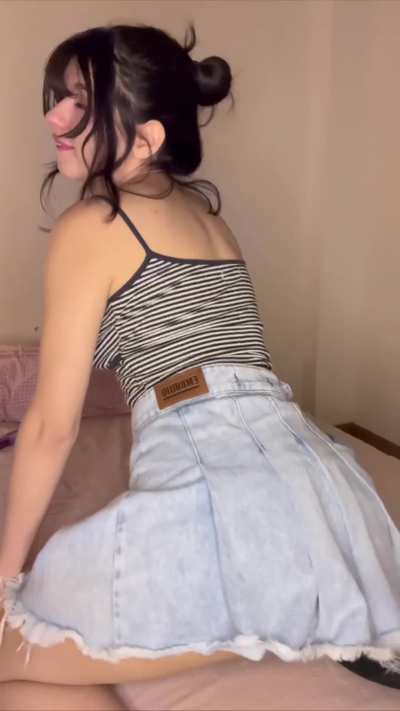 i make spicy posts but i'm really a virgin:(