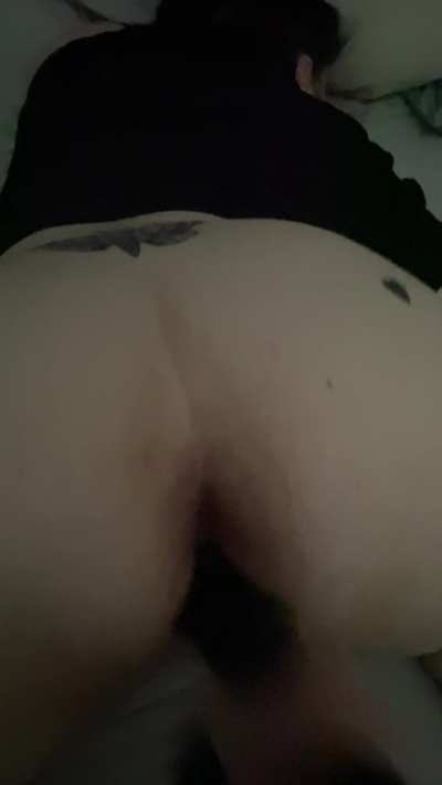 Love seeing my wife fucking a bigger dick!! Even if it’s a toy !!