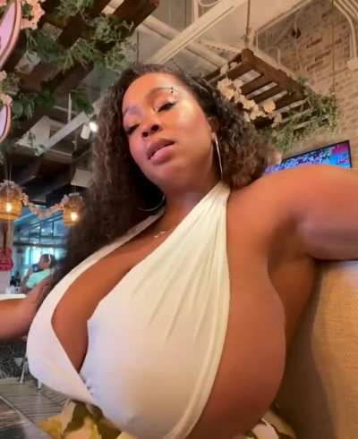 Nip slip in a restaurant