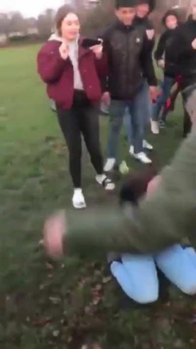 So unfair! Girl with the upper hand gets jumped 😒