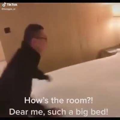 Extra big bed