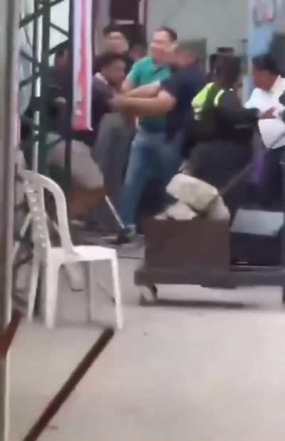 Cagaron a trompadas a 