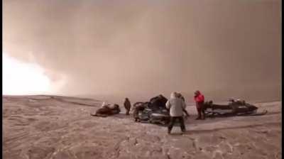 Volcanologists caught under ash rain after Shiveluch Volcano erupts in Russia