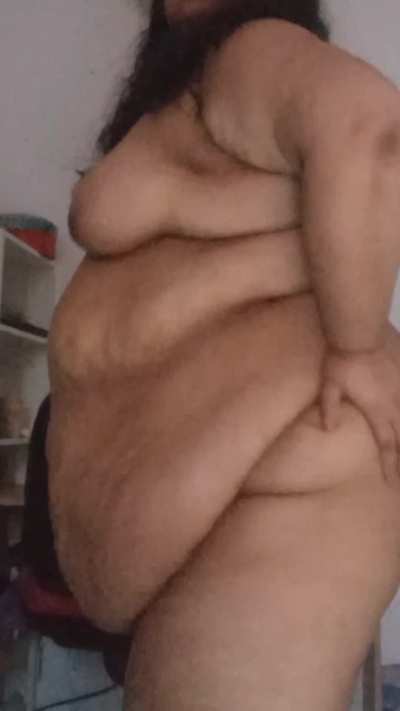 It hangs and shakes too much 