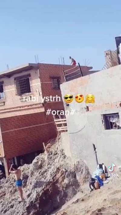 HMB while I dive from a building not even remotely close to the water..