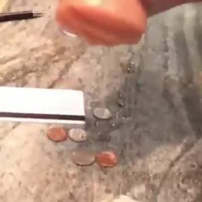 Деньги как деньги