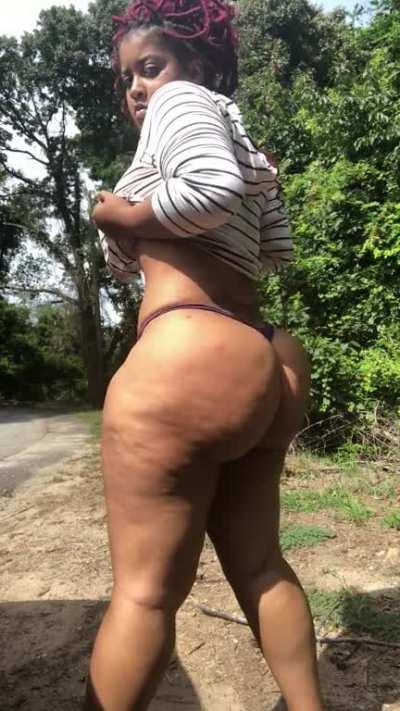 Biggest Ebony Ass Ever. 
