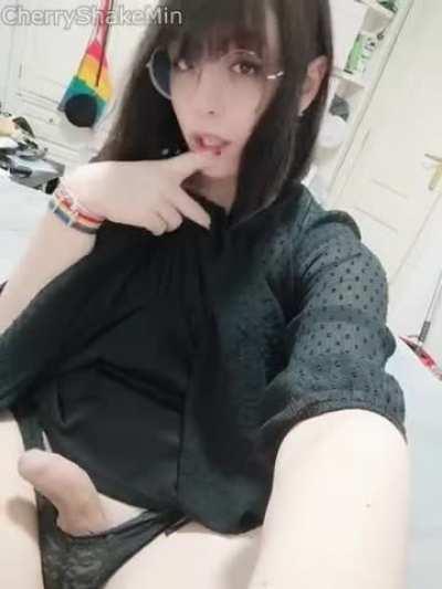 Would u ask me out after finding this ? 😳♥