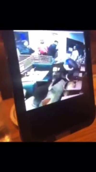 Slap And Fight At iHop