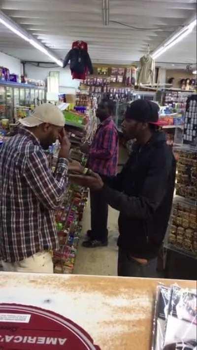 Head kick stuns him and the jab sits him down. Thoughts on his technique?