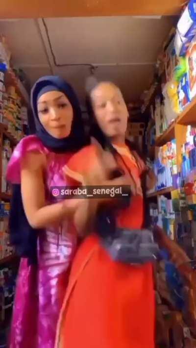 Lesbian cousin has a crush on her straight friend