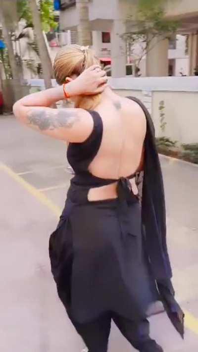 Mayuri Doiphode backless 😍🤤