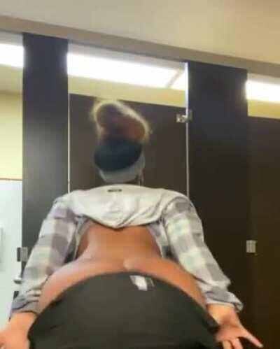 Asslover🍑🍑🍑🍑🍑🍍