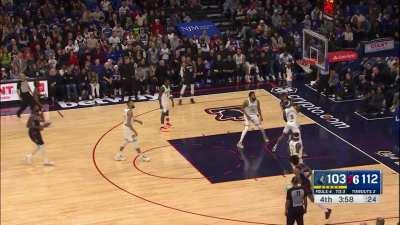 [Highlight] Embiid slowly and casually works the ISO on Gobert