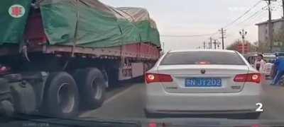 Kid crossing the road