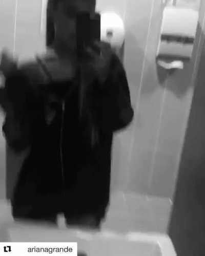 Video of Ariana dancing from 2017.