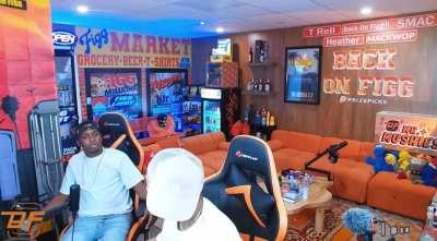 Trell really convinced Michelle Obama use to be a “Michael” 🤔