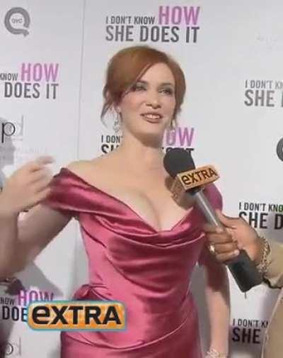 Damn that dress 🤤