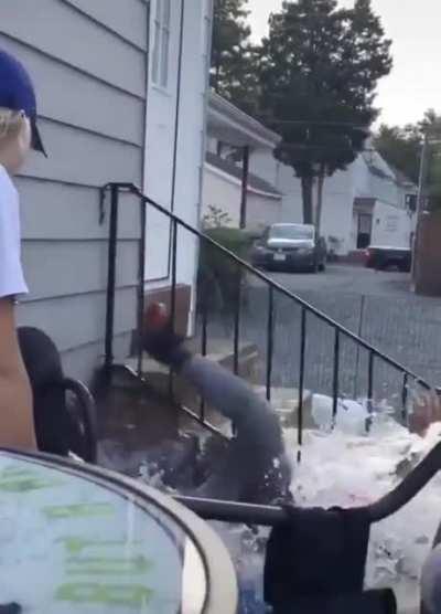 Watch me kick in this door