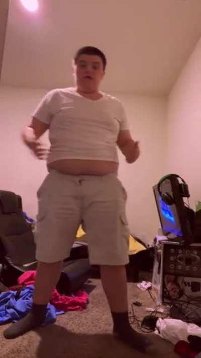 Tf this lil nigga got going on💀💀